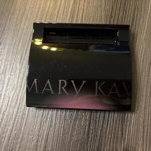 New Mary Kay Black Magnetic Mirrored Refillable Compact Lipstick Case